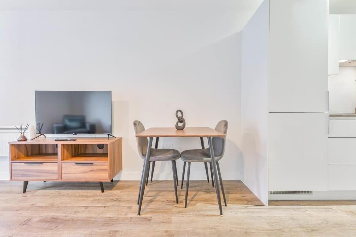Central Birmingham 1 Bedroom Apartment 外观 照片